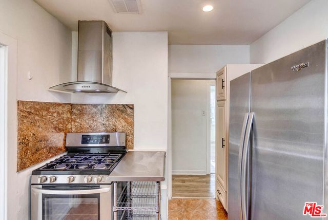 2127 Malcolm Avenue, Los Angeles, CA 90025