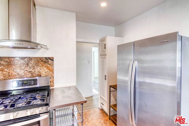 2127 Malcolm Avenue, Los Angeles, CA 90025