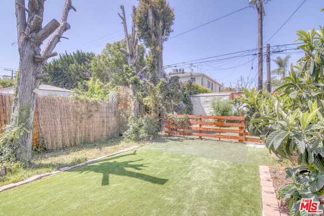 2127 Malcolm Avenue, Los Angeles, CA 90025