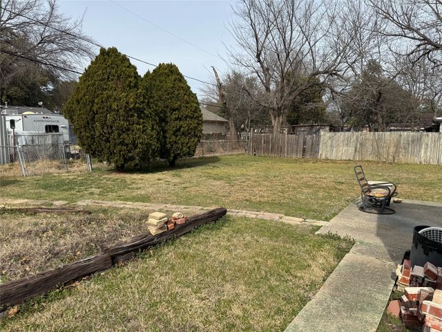 2427 Nicholson Drive, Dallas, TX 75224