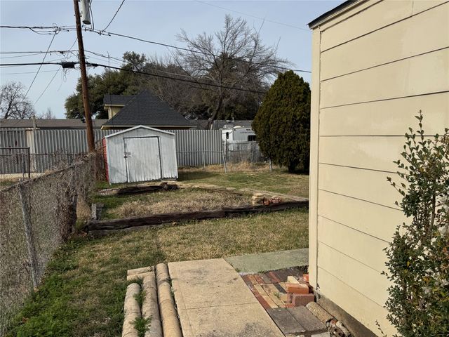 2427 Nicholson Drive, Dallas, TX 75224