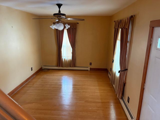 225 Jefferson Avenue, Chesterton, IN 46304