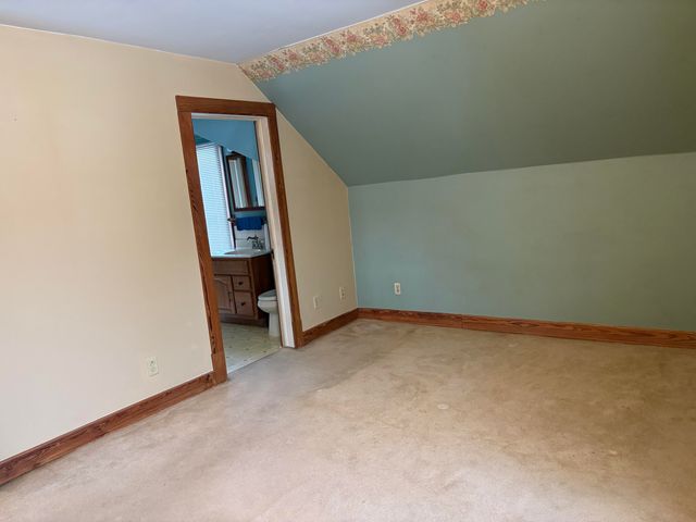 225 Jefferson Avenue, Chesterton, IN 46304