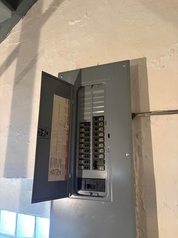 225 Jefferson Avenue, Chesterton, IN 46304