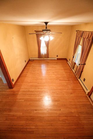 225 Jefferson Avenue, Chesterton, IN 46304