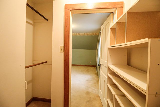 225 Jefferson Avenue, Chesterton, IN 46304