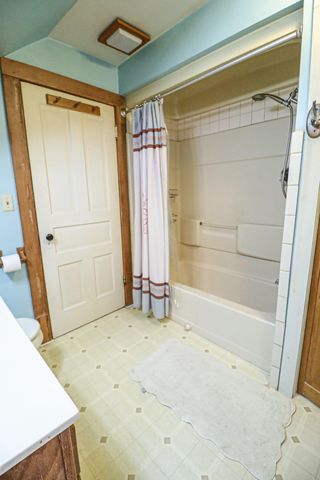 225 Jefferson Avenue, Chesterton, IN 46304