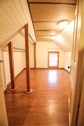 225 Jefferson Avenue, Chesterton, IN 46304