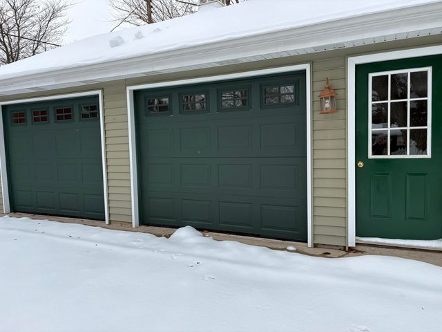 225 Jefferson Avenue, Chesterton, IN 46304