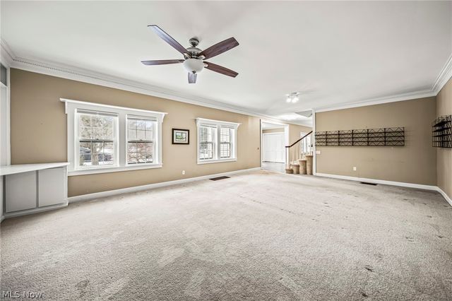 2649 Bates Lane, Willoughby Hills, OH 44094