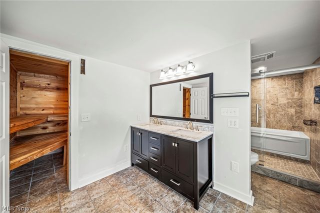 2649 Bates Lane, Willoughby Hills, OH 44094