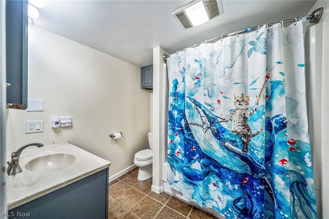 2649 Bates Lane, Willoughby Hills, OH 44094