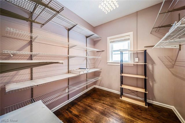 2649 Bates Lane, Willoughby Hills, OH 44094