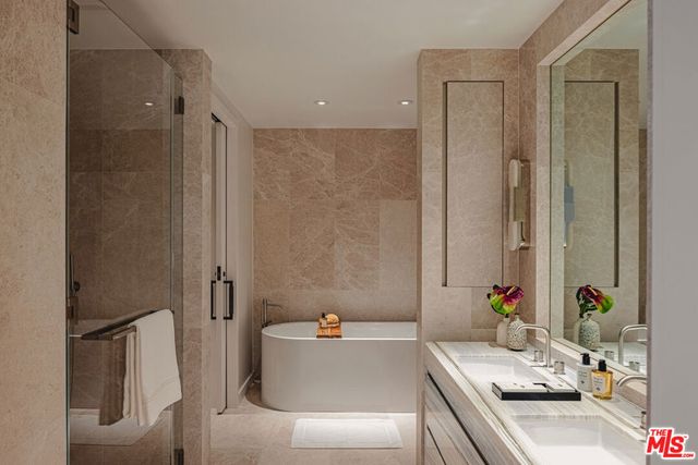 9200 Wilshire Blvd 404E, Beverly Hills, CA 90212