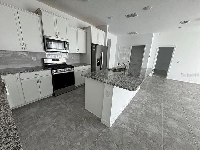 6425 SW 78TH AVENUE ROAD, Ocala, FL 34474