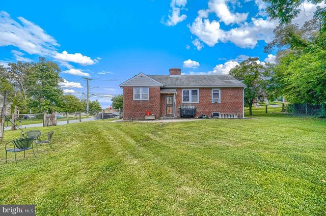 5010 HAZELWOOD AVE, Baltimore, MD 21206