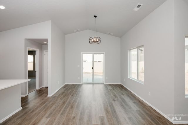 5213 Malachite St, Caldwell, ID 83605