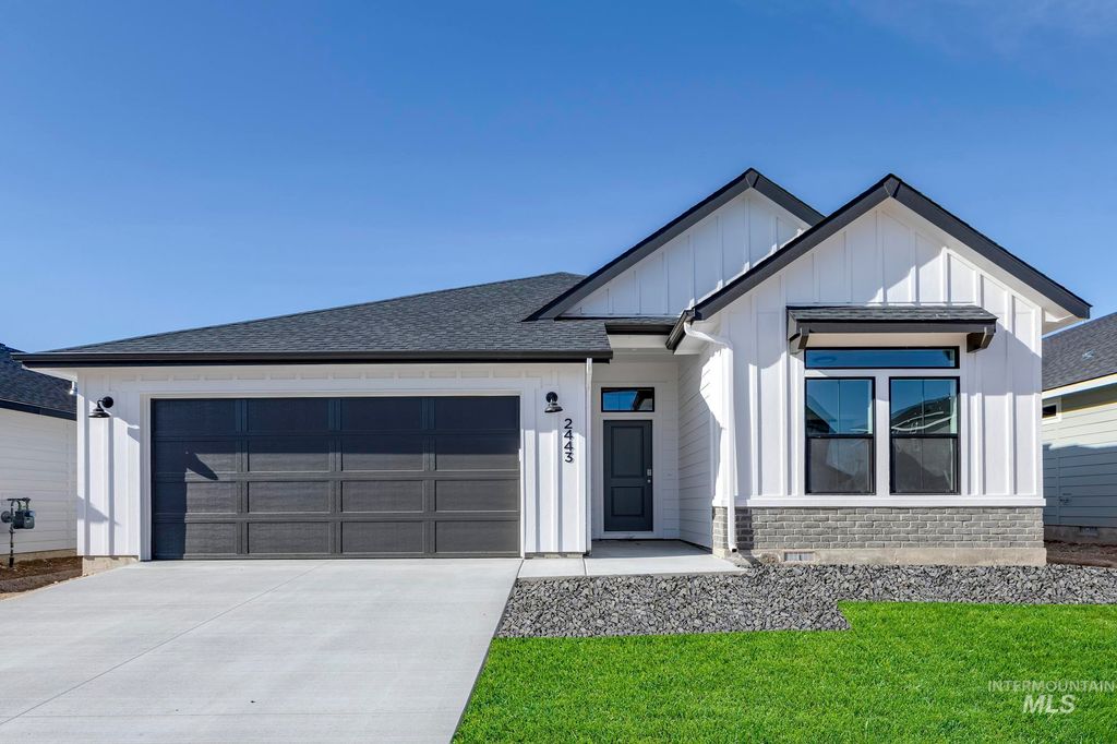 5213 Malachite St, Caldwell, ID 83605