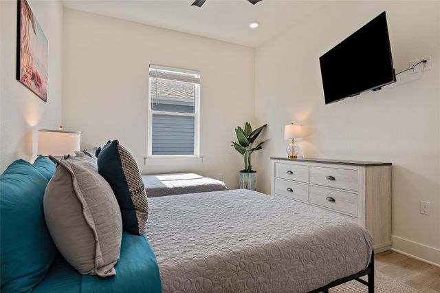 972 Driftwood Drive, Crystal Beach, TX 77650