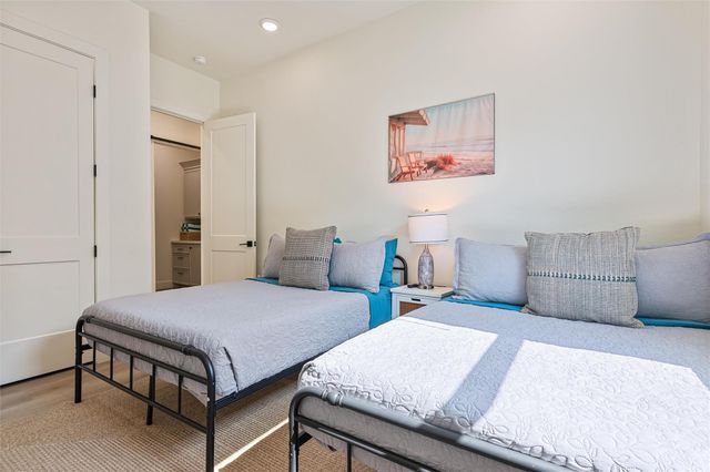 972 Driftwood Drive, Crystal Beach, TX 77650