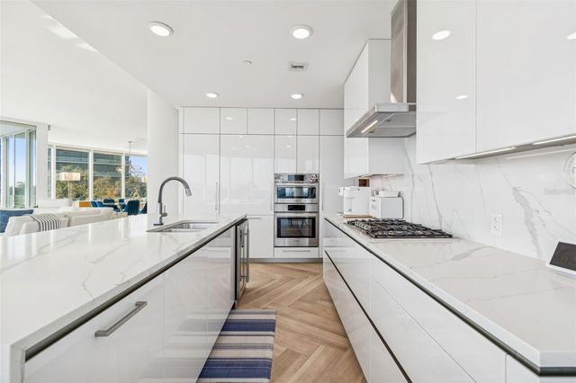 2900 W BAY TO BAY BOULEVARD 501, Tampa, FL 33629