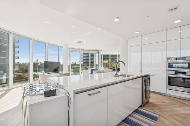 2900 W BAY TO BAY BOULEVARD 501, Tampa, FL 33629