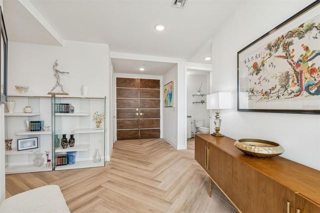 2900 W BAY TO BAY BOULEVARD 501, Tampa, FL 33629