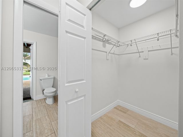 10251 NW 39th Ct, Coral Springs, FL 33065