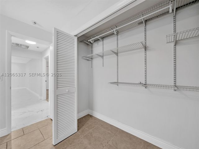10251 NW 39th Ct, Coral Springs, FL 33065