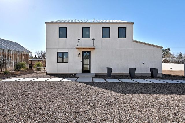 101 W 2nd St, Marfa, TX 79843