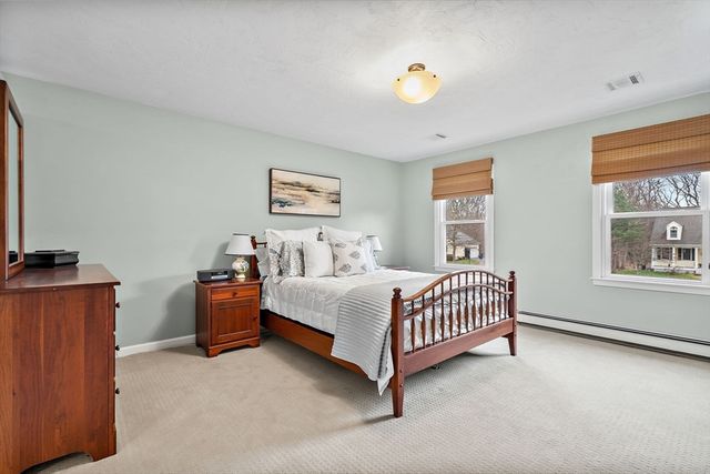 23 Howe St, Medway, MA 02053