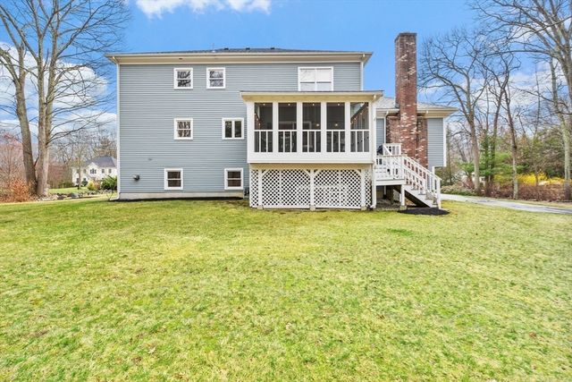 23 Howe St, Medway, MA 02053