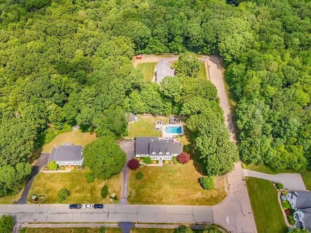 23 Howe St, Medway, MA 02053