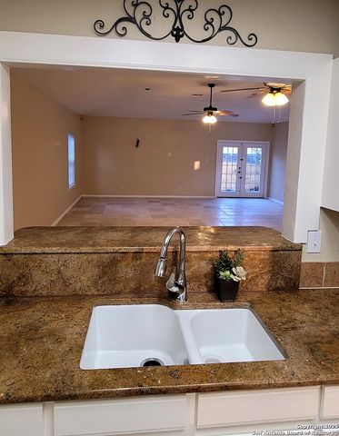 7814 Winterstone, San Antonio, TX 78254