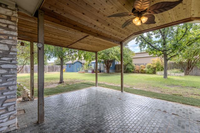8509 Slant Oak DR, Austin, TX 78729