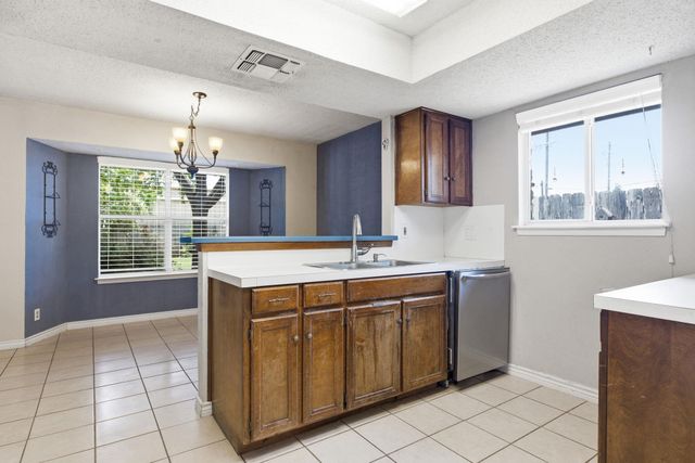 8509 Slant Oak DR, Austin, TX 78729
