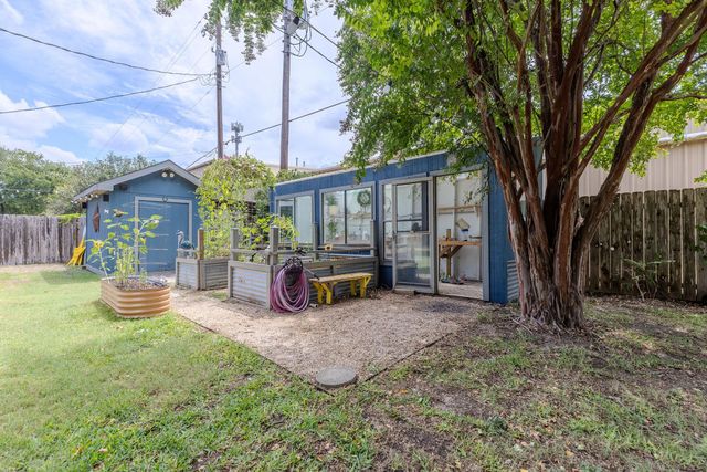 8509 Slant Oak DR, Austin, TX 78729