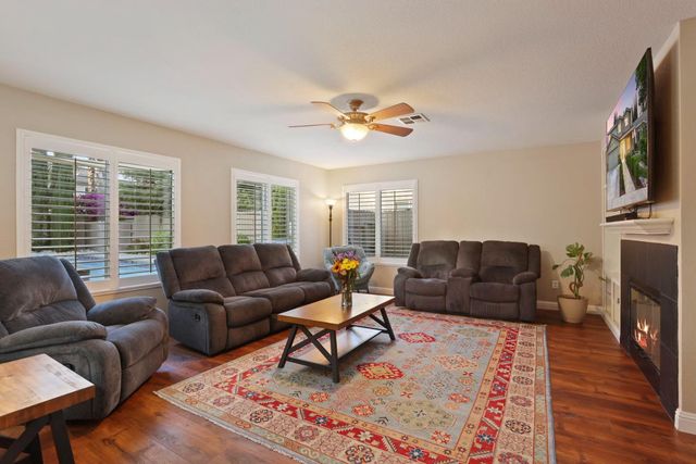 235 La Monte Ln, Tracy, CA 95377