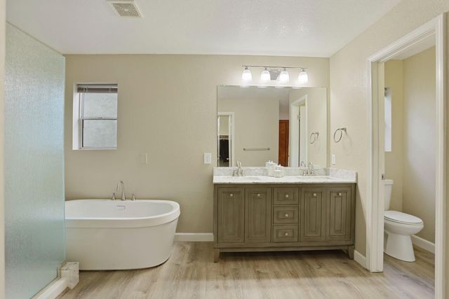 235 La Monte Ln, Tracy, CA 95377