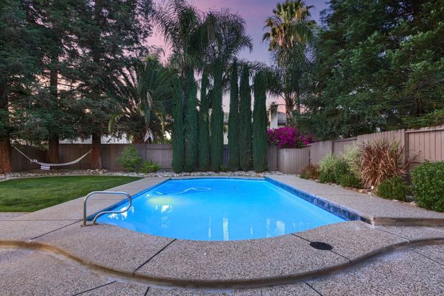 235 La Monte Ln, Tracy, CA 95377