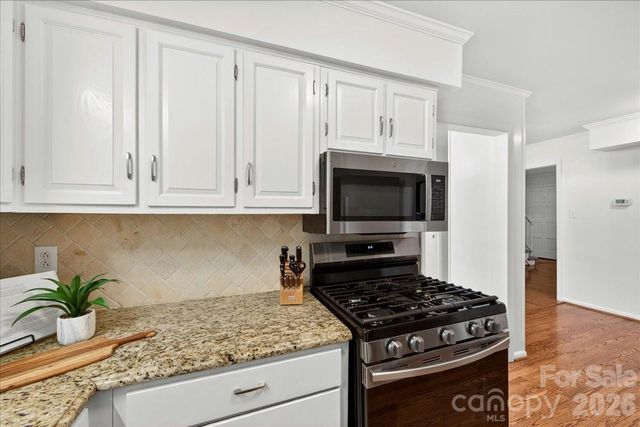 2229 Rexford Road C, Charlotte, NC 28211