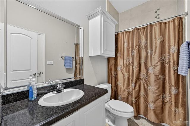 2715 Rhett Drive, Pharr, TX 78577