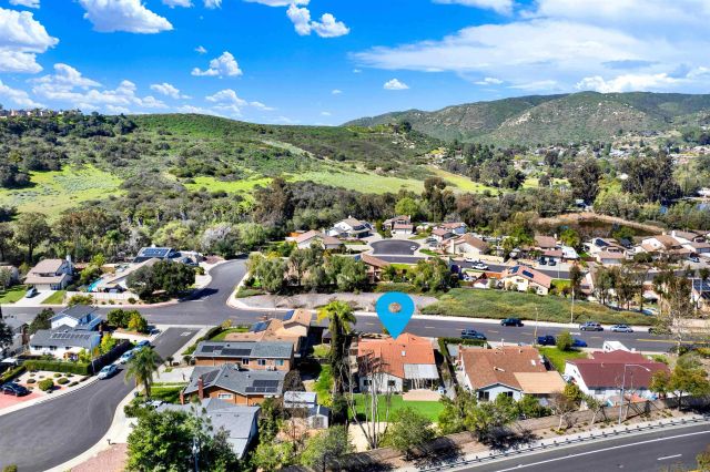 12435 Old Pomerado Rd, Poway, CA 92064