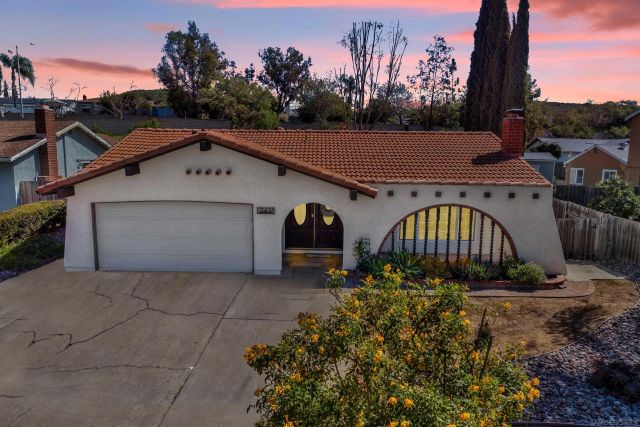 12435 Old Pomerado Rd, Poway, CA 92064