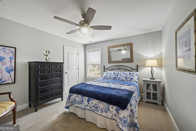 5645 Wooded Valley Way, Flowery Branch, GA 30542