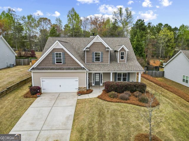 5645 Wooded Valley Way, Flowery Branch, GA 30542