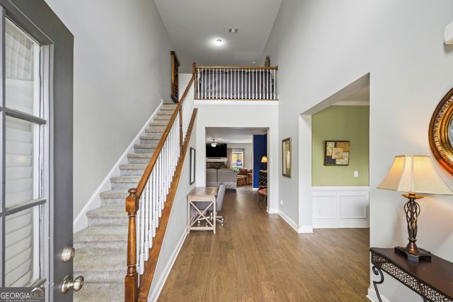 5645 Wooded Valley Way, Flowery Branch, GA 30542