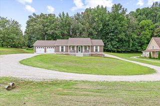 3202 Bennett Rd, Cookeville, TN 38506