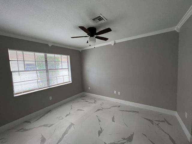 1289 Pinetta Circle, Wellington, FL 33414