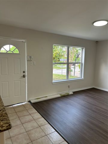 1130 Richard Drive, Garland, TX 75040